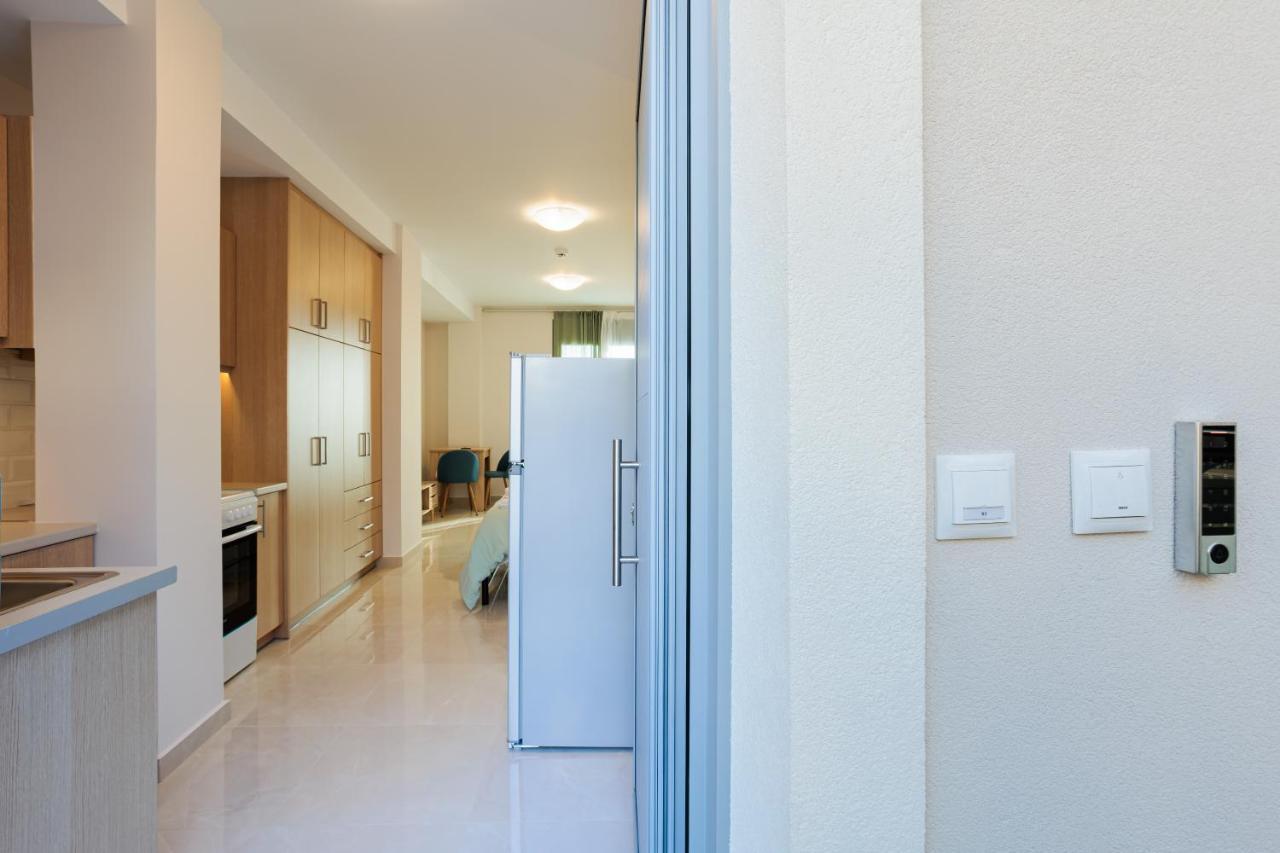 Georgia Seaview Apartment B3 Каламата Екстериор снимка